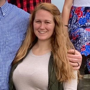 Meet your Posher, Carla